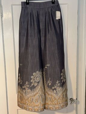 Wonderly wide leg paisley pants